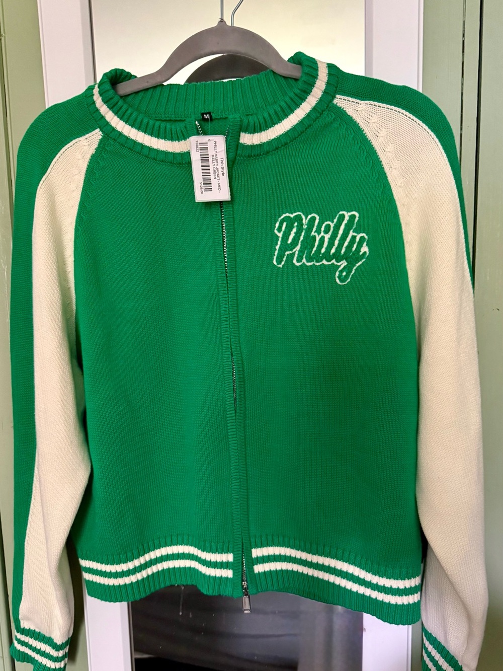 BNWT!!! Women’s Kelly Green Eagles Embroidered Sweater Jacket - Size M